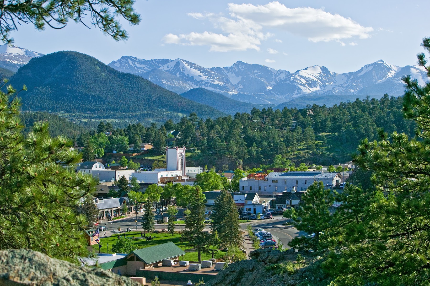 Breathtaking mountain peak near Estes Park