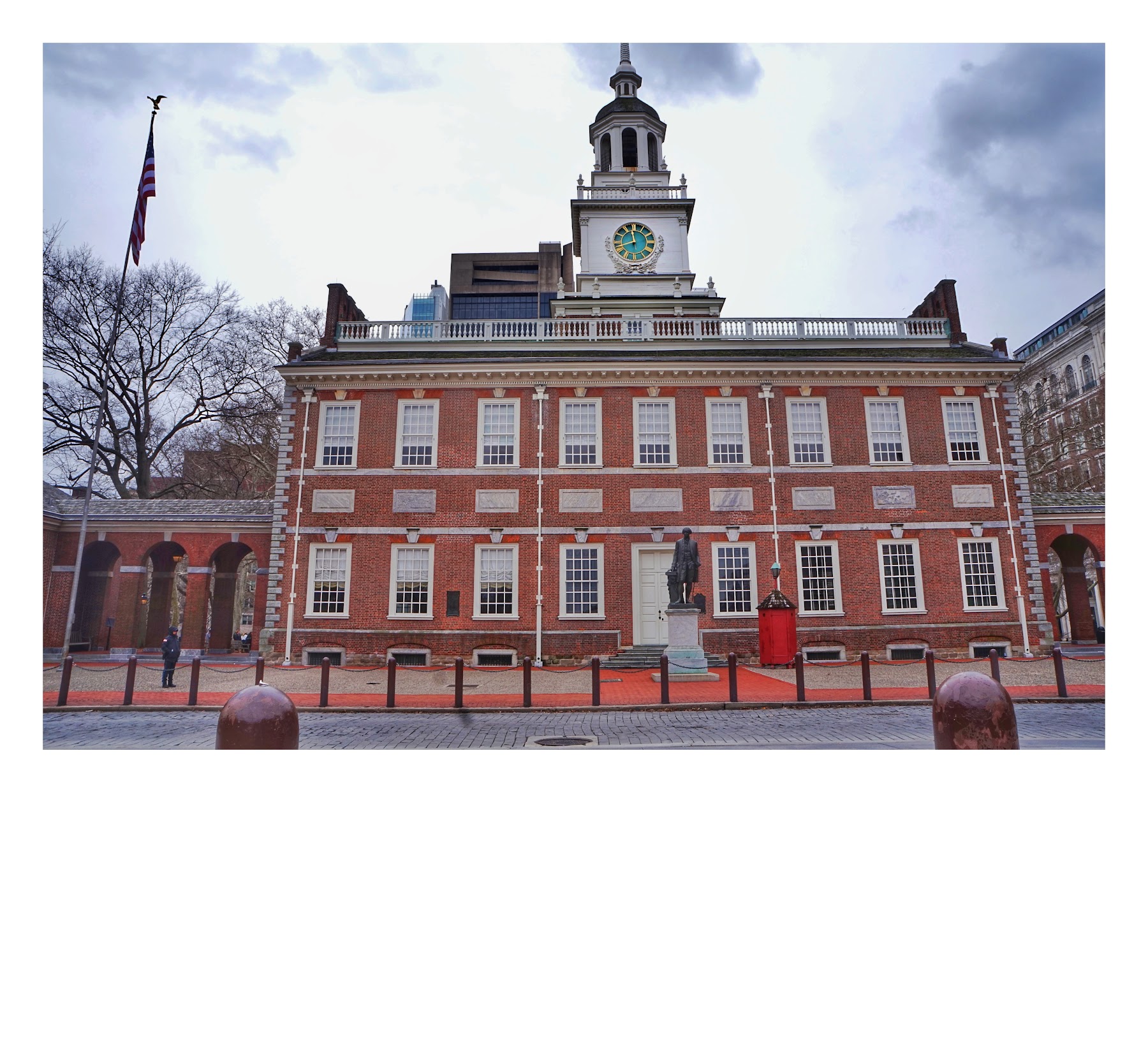 Historic facade of Independence Hall in Philadelphia